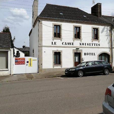 ホテル Le Casse Noisettes Gourin エクステリア 写真